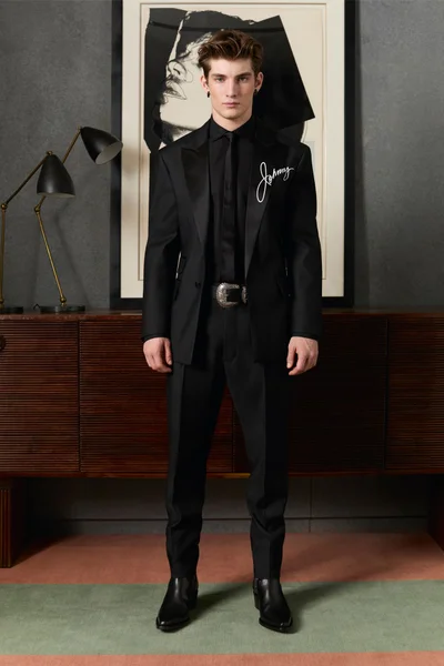 Look 30